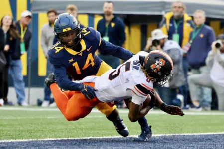 WVU’s Bray learning to play slot receiver